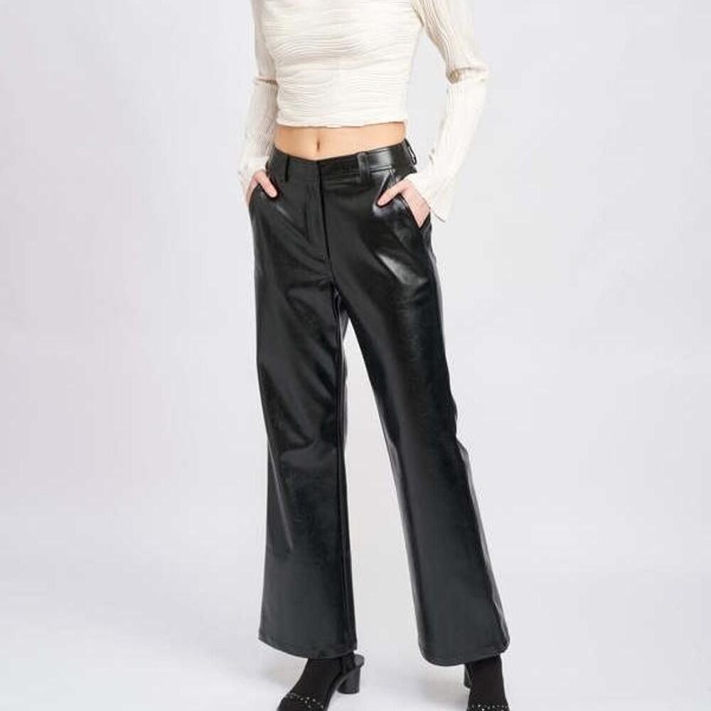 En Saison Women's Fitted Flare Faux Leather pants